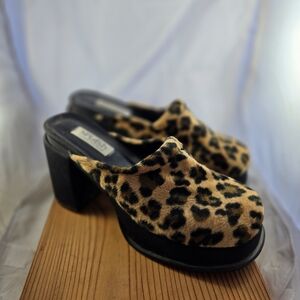 Leopard Print Faux Fur Platform Clogs